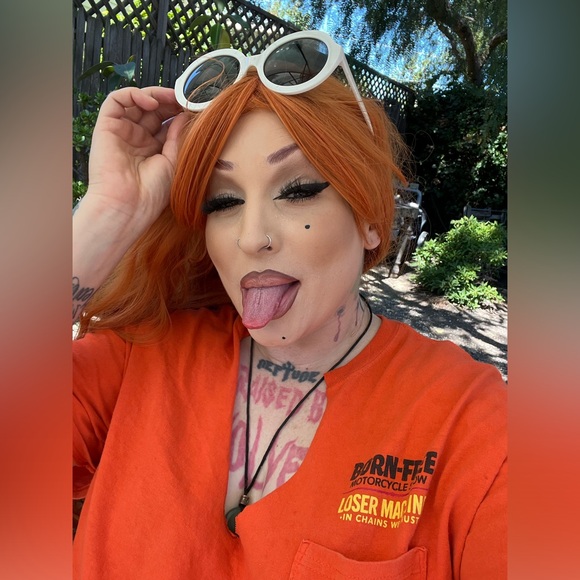 Meet your Posher, Juliet - Picture 1 of 2